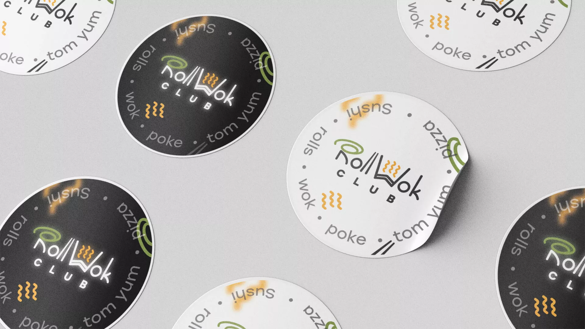 Разработка наклеек для суши-бара «Roll Wok Club» в Берёзовском